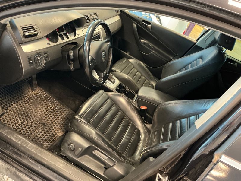 Volkswagen Passat 2.0 TDI Sportline — zdjęcie 3
