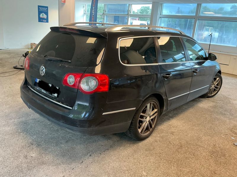 Volkswagen Passat 2.0 TDI Sportline — zdjęcie 2