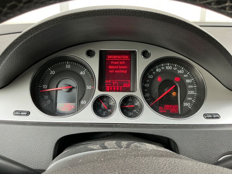 Volkswagen Passat 2.0 TDI Sportline — zdjęcie 4