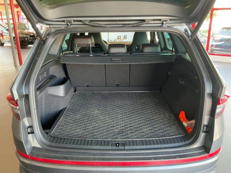 Skoda Kodiaq 2.0 TSI RS 4x4 — zdjęcie 10