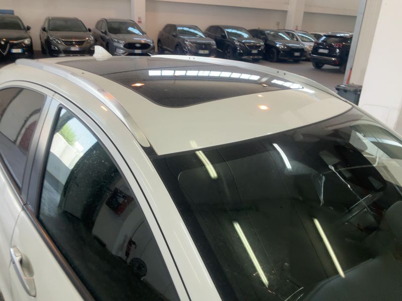 Honda HR-V 1.6 DTEC Executive 2015 – снимка 13