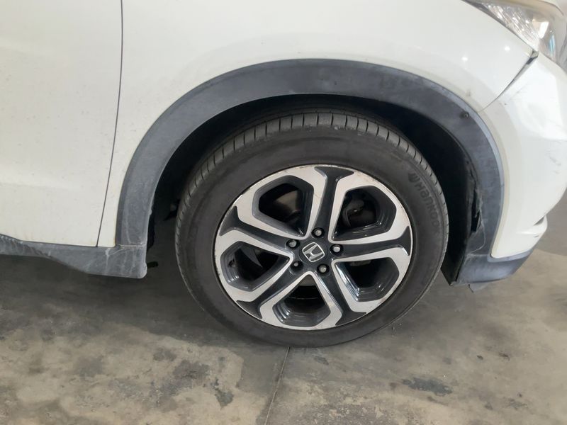 Honda HR-V 1.6 DTEC Executive 2015 – снимка 11