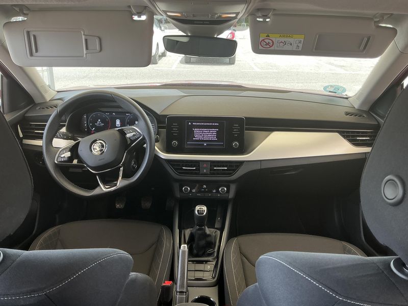 Skoda Kamiq 1.0 TSI Ambition — zdjęcie 12