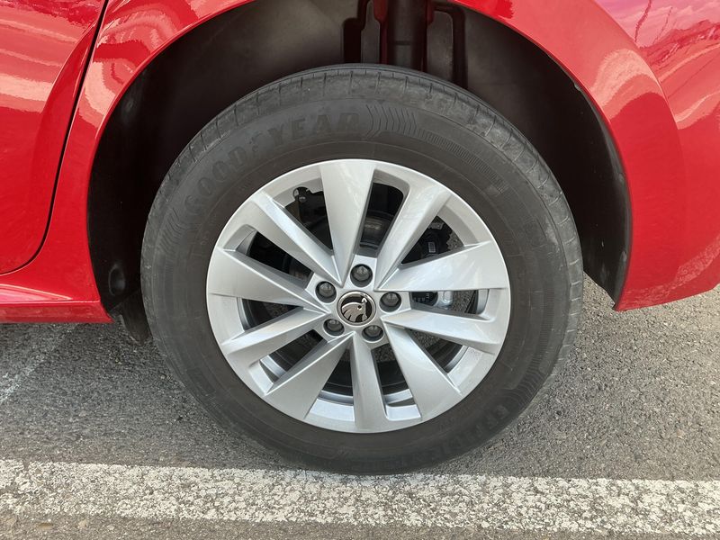 Skoda Kamiq 1.0 TSI Ambition 2024 – снимка 5