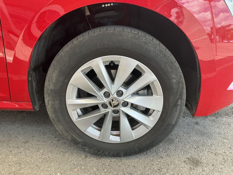 Skoda Kamiq 1.0 TSI Ambition 2024 – снимка 11