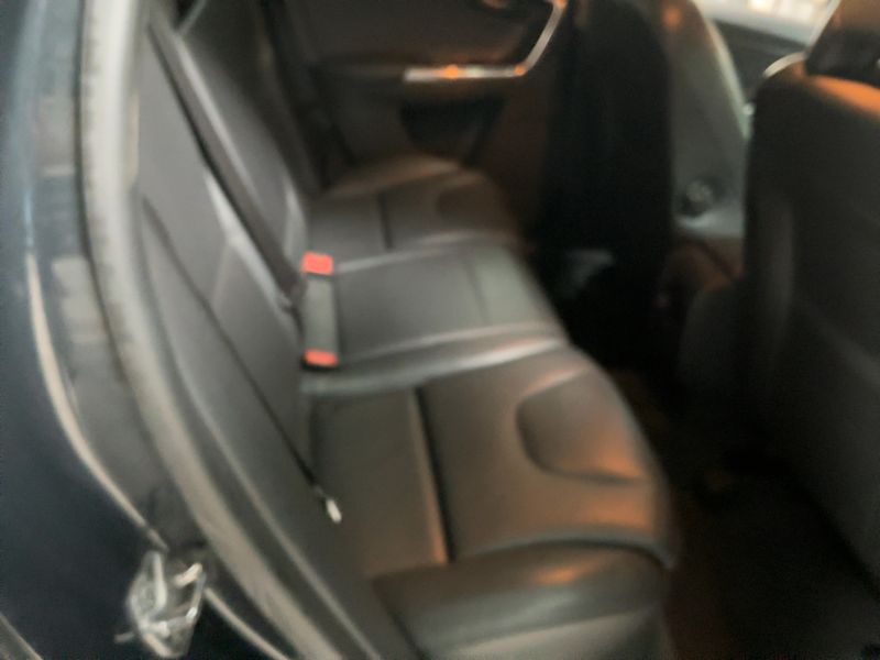 Volvo XC60 2.0 D3 Summum 2WD — zdjęcie 14
