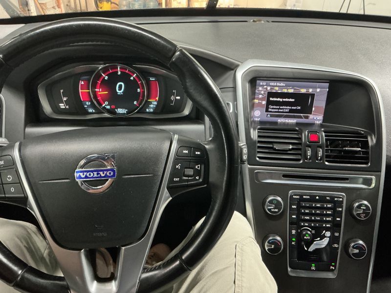 Volvo XC60 2.0 D3 Summum 2WD — zdjęcie 12