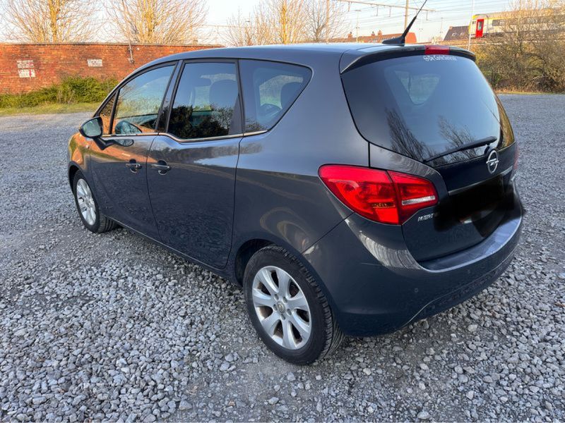 Opel Meriva 1.3 CDTI Innovation — zdjęcie 24