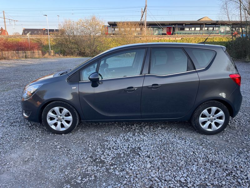 Opel Meriva 1.3 CDTI Innovation — zdjęcie 22