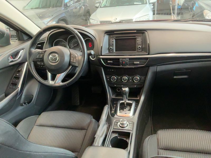 Mazda 6 2.0 Center-Line — zdjęcie 12