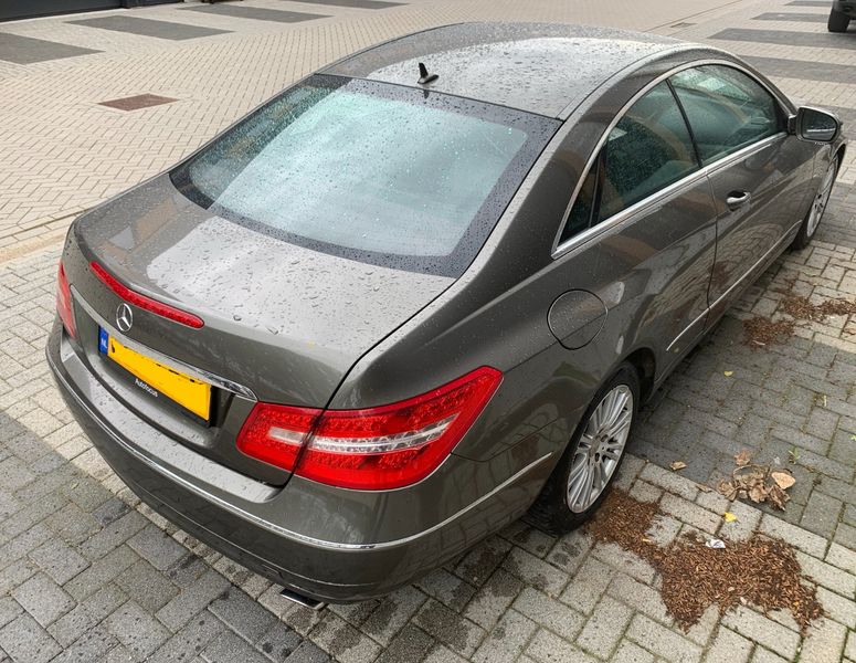 Mercedes-Benz E-Klasse E 350 CGI BlueEfficiency Avantgarde — zdjęcie 5