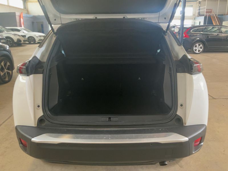 Peugeot 2008 1.2 PureTech Active — zdjęcie 10
