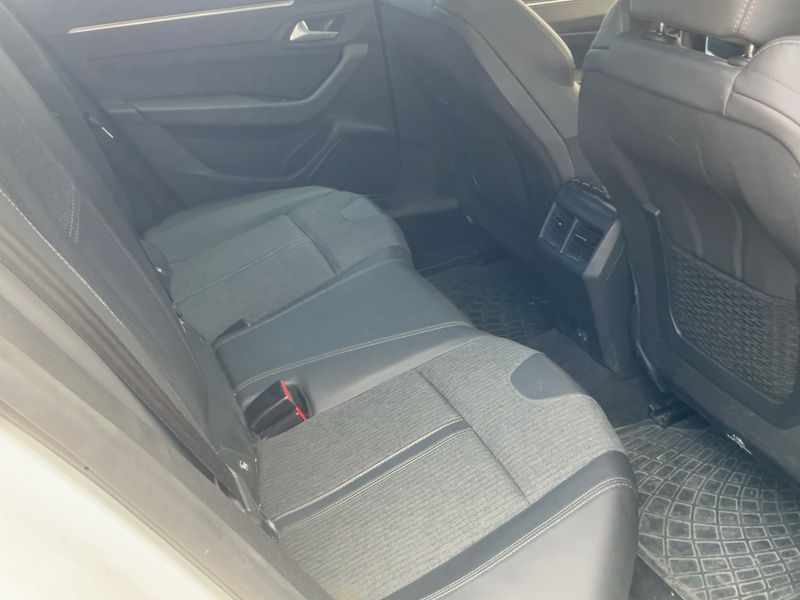 Peugeot 508 1.5 Blue-HDi Allure — zdjęcie 14