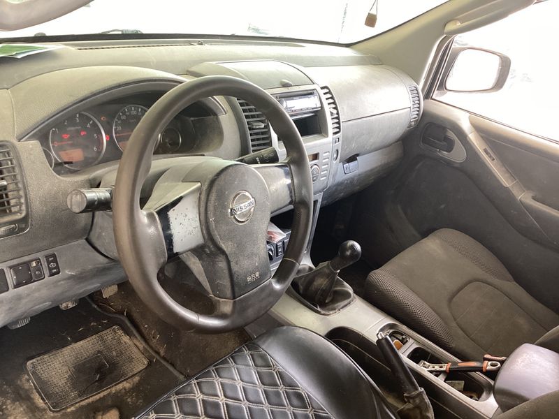 Nissan Pathfinder 2.5 dCi SE 2005 – снимка 26