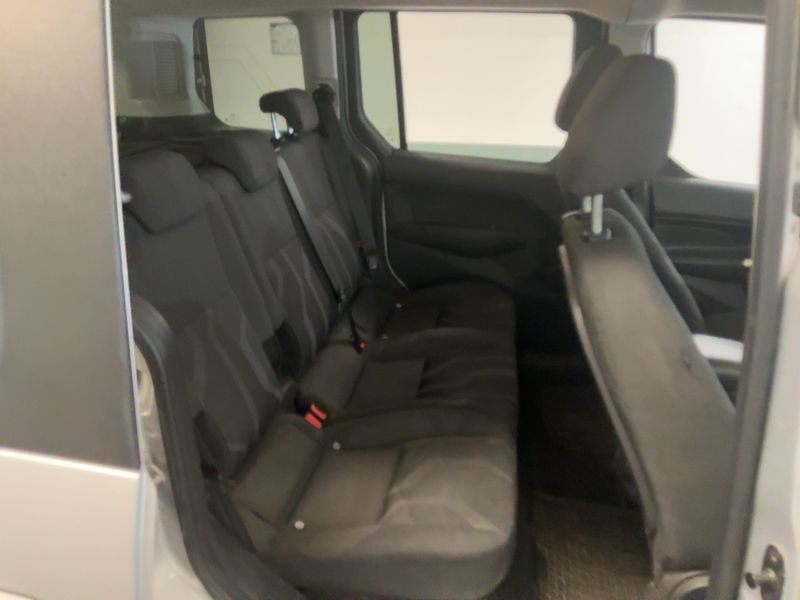 Ford Tourneo Connect 1.5 TDCi Trend — zdjęcie 14