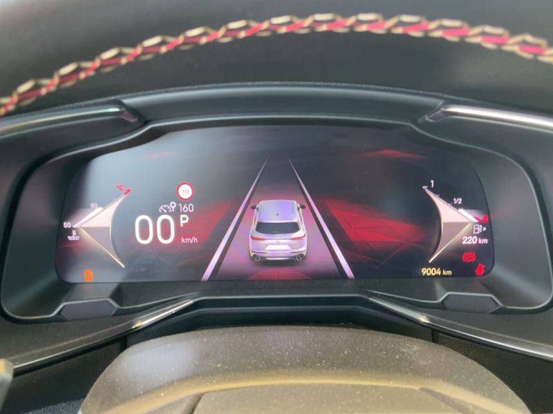 DS Automobiles DS7 Crossback 1.5 Blue-HDi Performance Line — zdjęcie 13