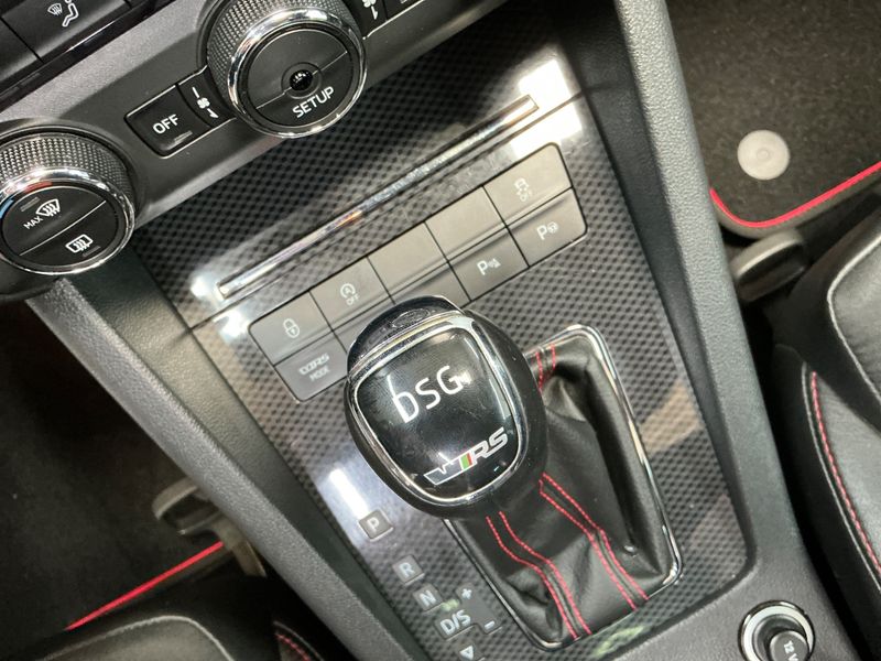 Skoda Octavia 2.0 TDI RS 2014 – снимка 24