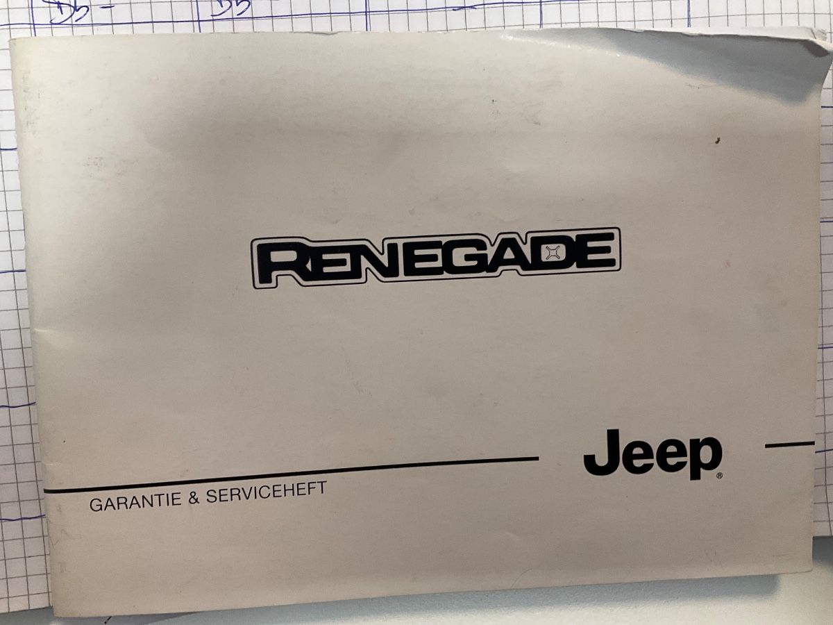 Jeep Renegade 2016 — photo 31