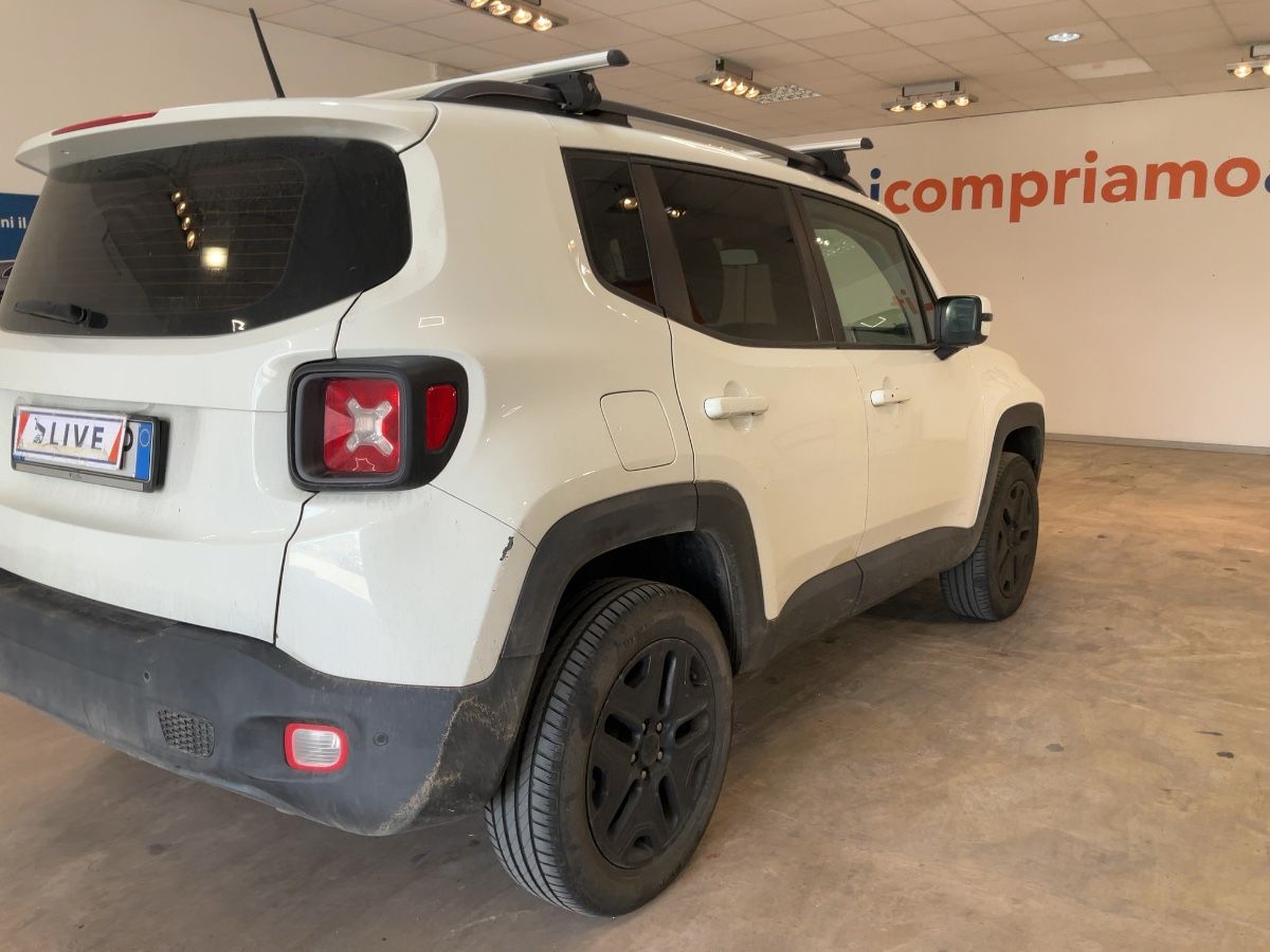 Jeep Renegade 2016 — photo 9