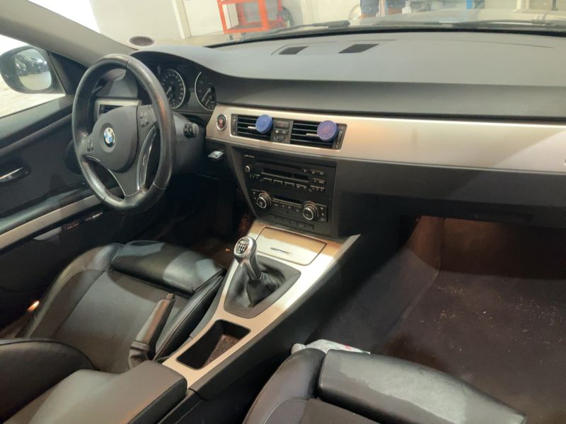 BMW 3er 320i — zdjęcie 12