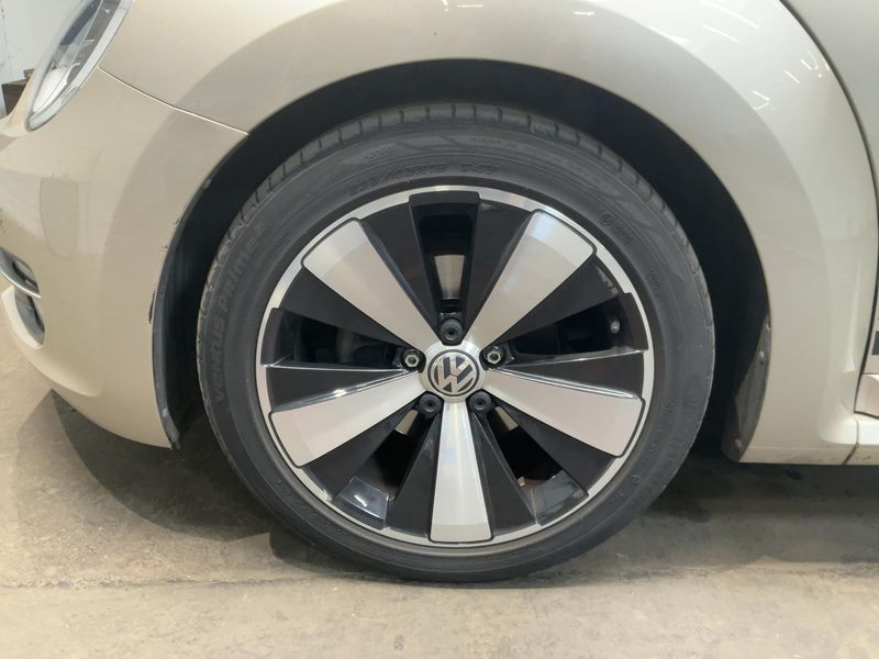 Volkswagen Beetle 2.0 TDI Cup 2014 – снимка 3