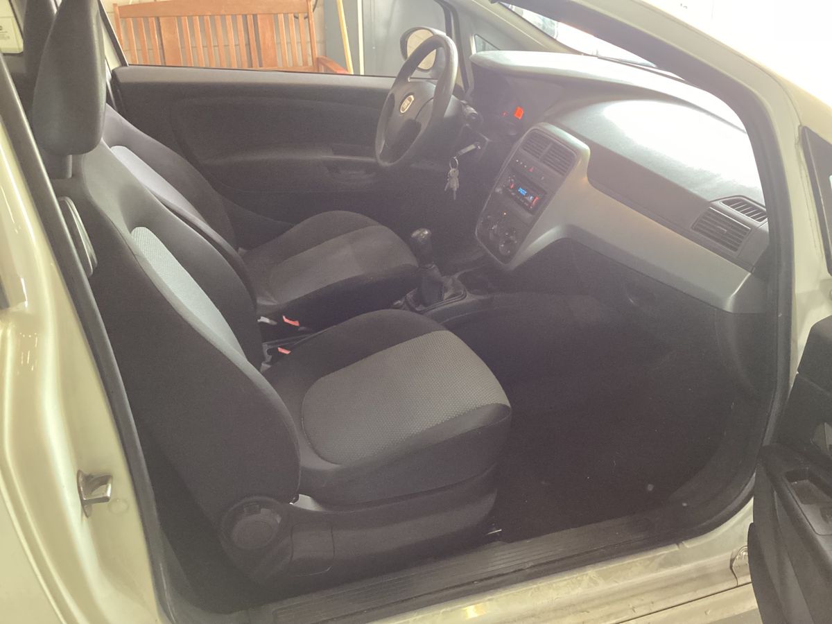 Fiat Grande 2011 — photo 13