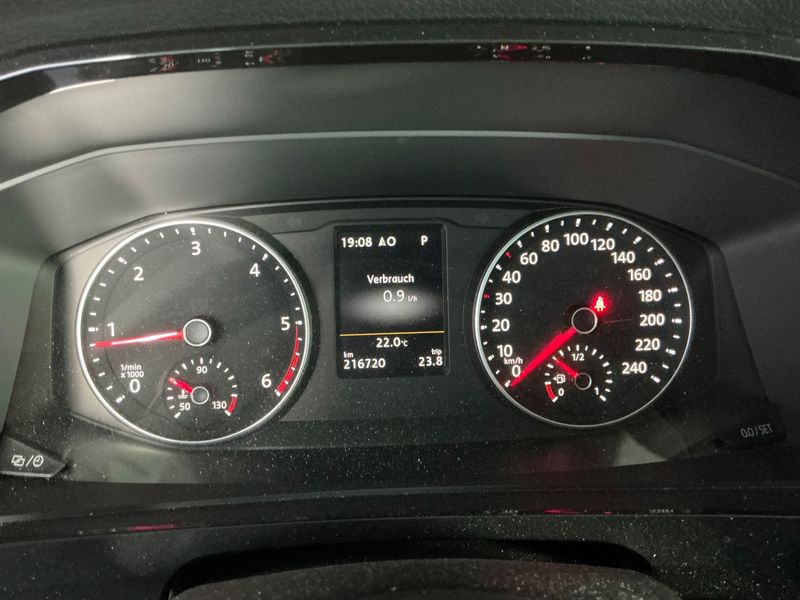Volkswagen T6 California 2.0 TDI "30 Years" Indium 4Motion — zdjęcie 13
