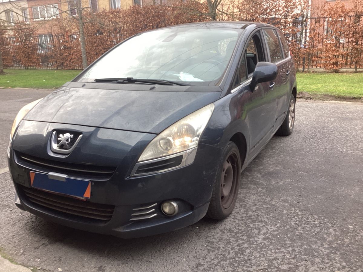 Peugeot 5008 1.6 HDi Access