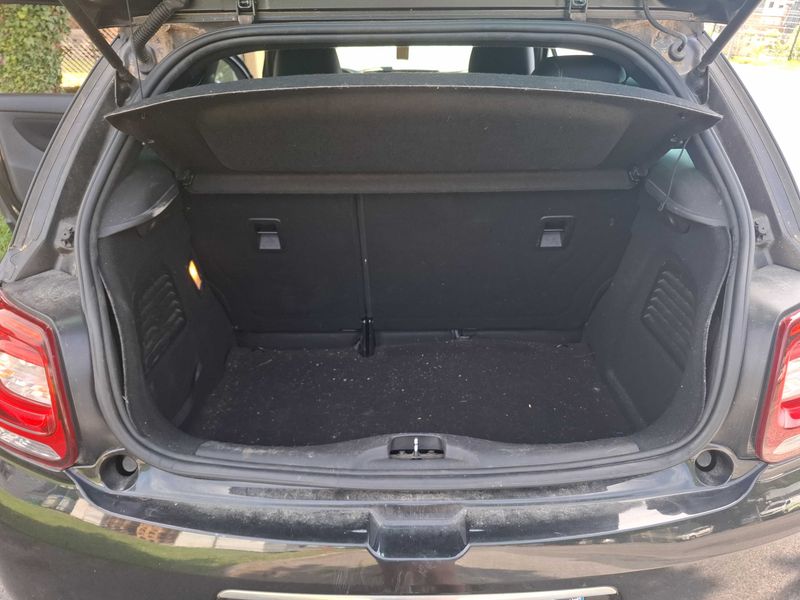 Citroen DS3 1.6 HDi SoChic — zdjęcie 9
