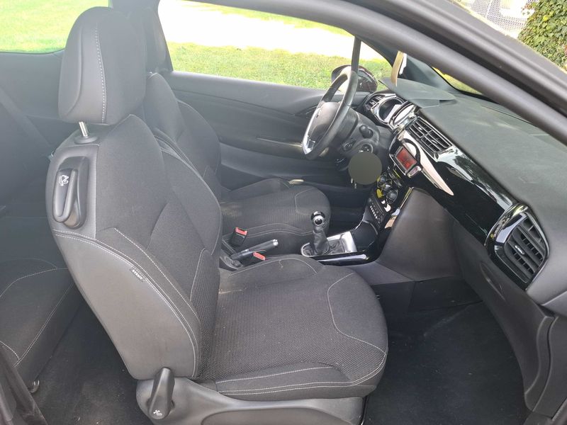 Citroen DS3 1.6 HDi SoChic — zdjęcie 10