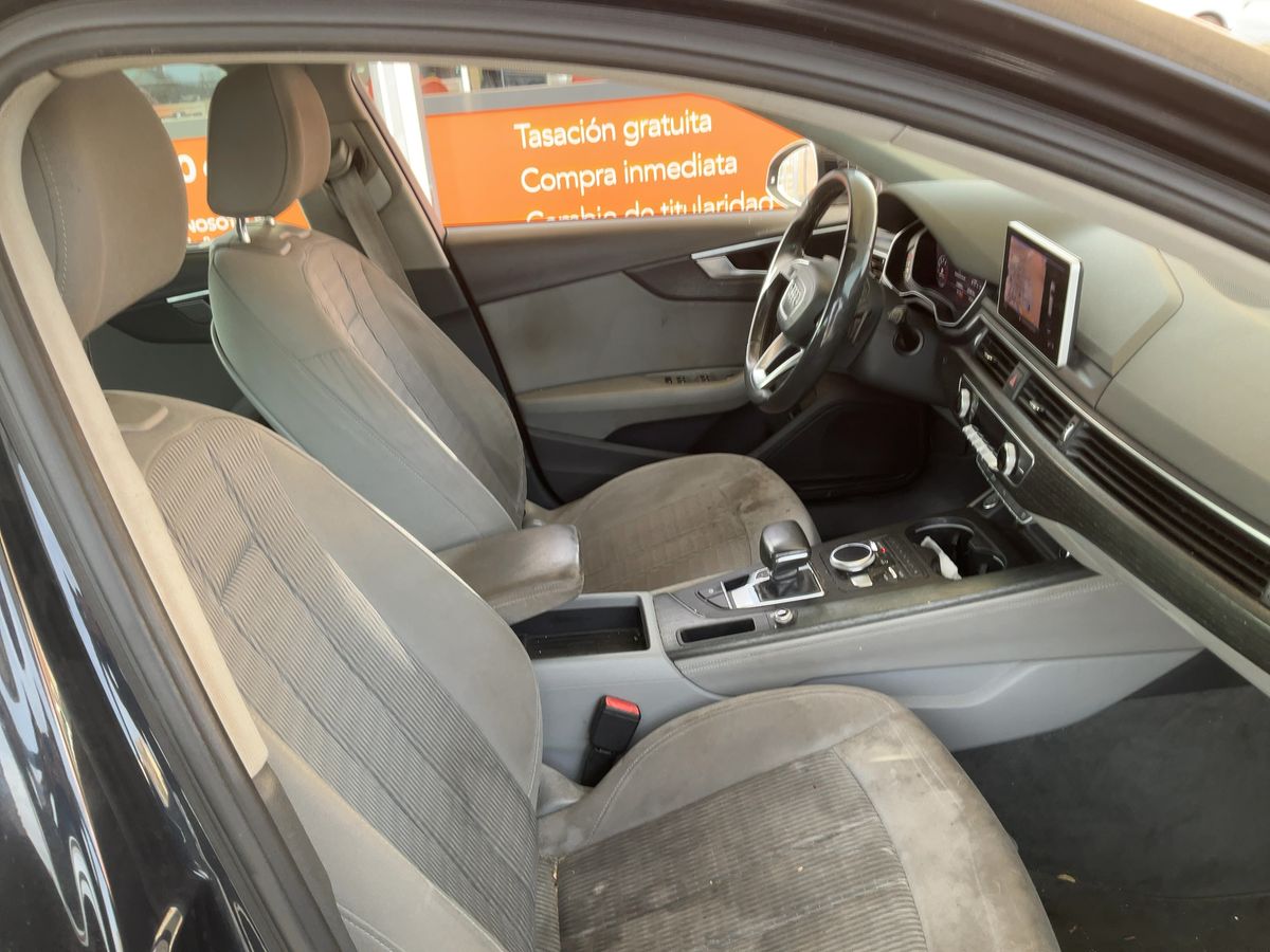 Audi A4 2016 — photo 17