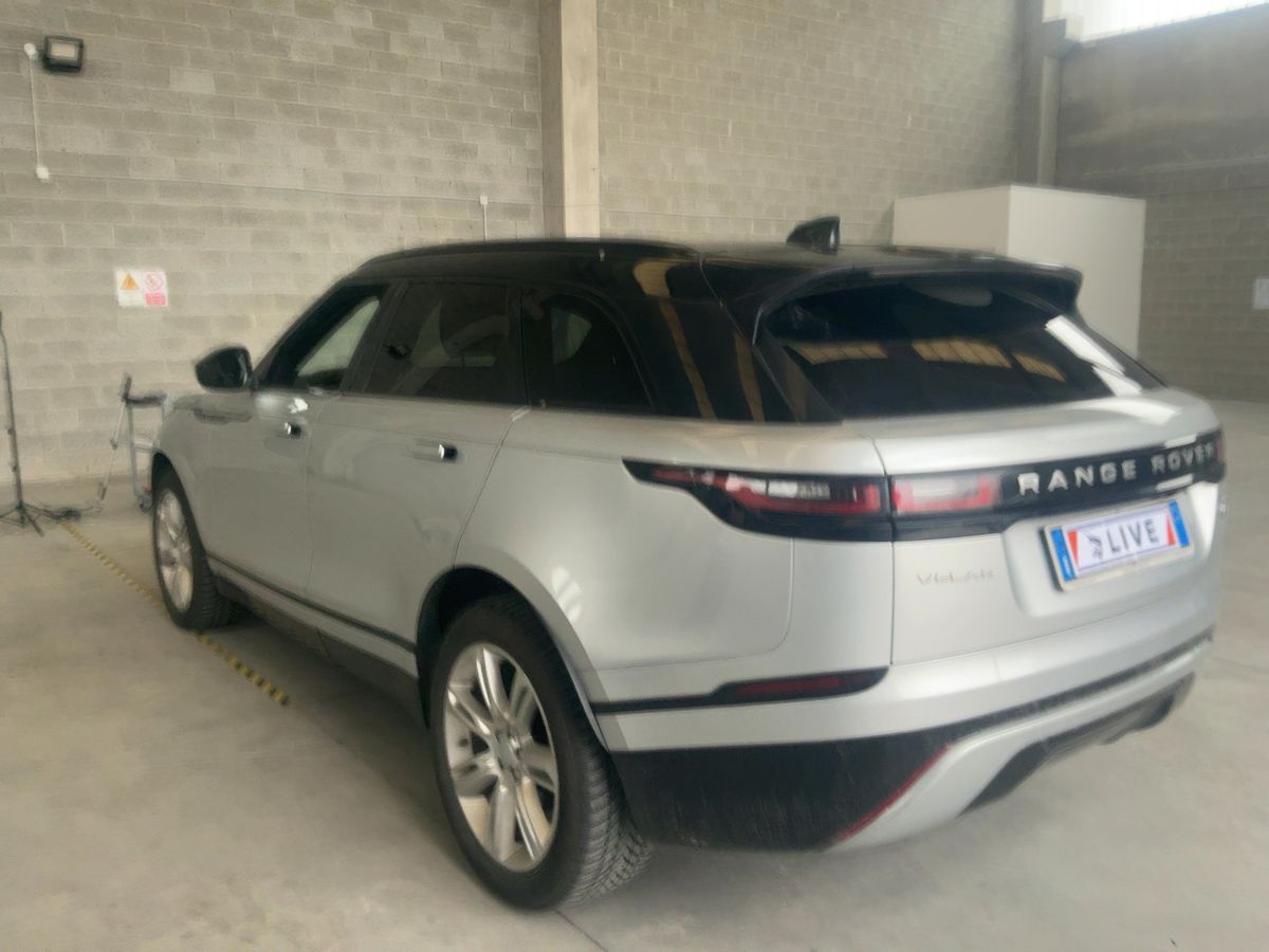 Land Rover 2020 — photo 7
