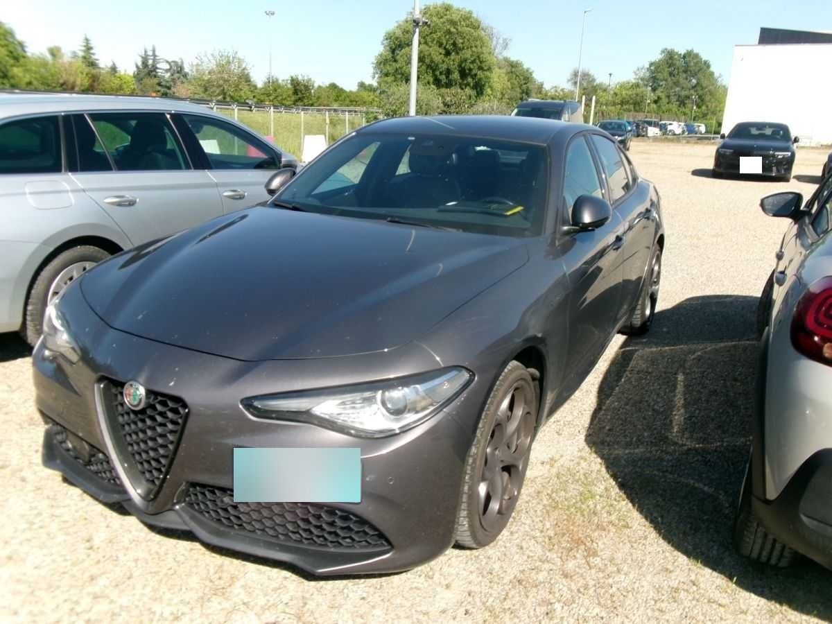 Alfa Romeo 2021