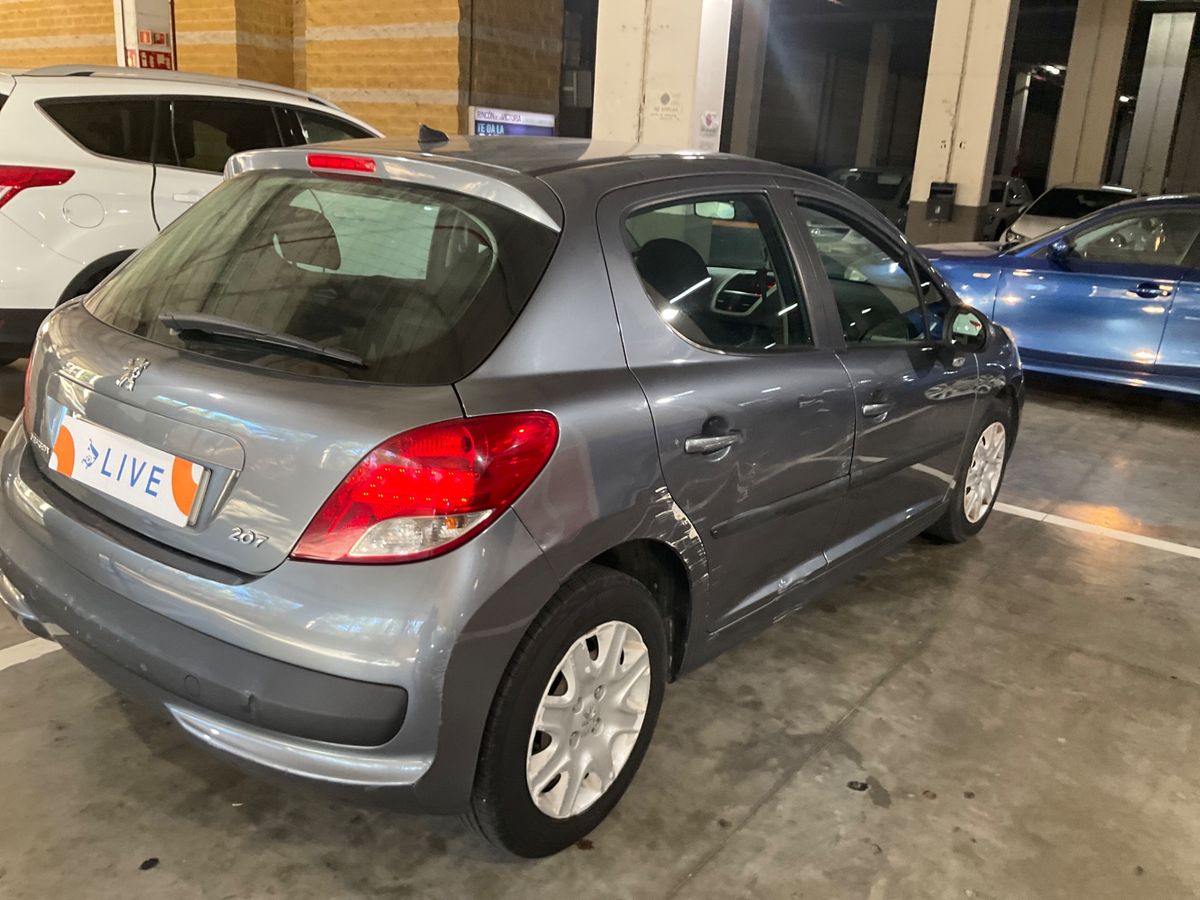 Peugeot 207 1.6 HDi Confort