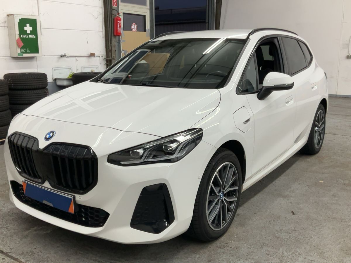 BMW 2er 230e Active Tourer xDrive M Sport