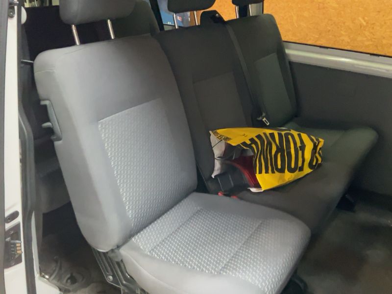 Volkswagen T5 Kombi 2.0 TDI lang — zdjęcie 14