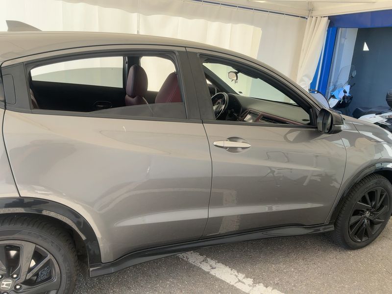 Honda HR-V 1.5 VTEC Sport — zdjęcie 7