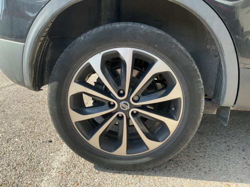 Nissan Qashqai 1.6 dCi Tekna Sport 2012 – снимка 9