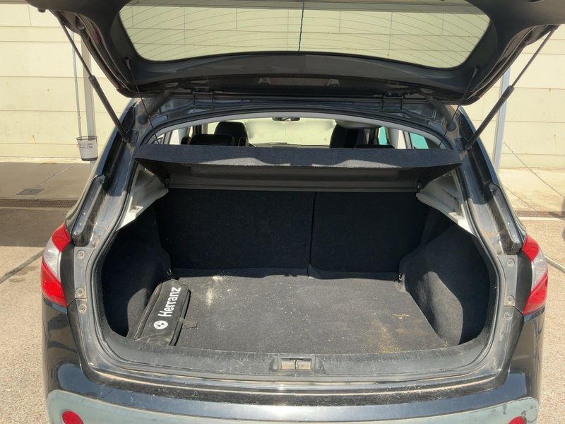 Nissan Qashqai 1.6 dCi Tekna Sport 2012 – снимка 15