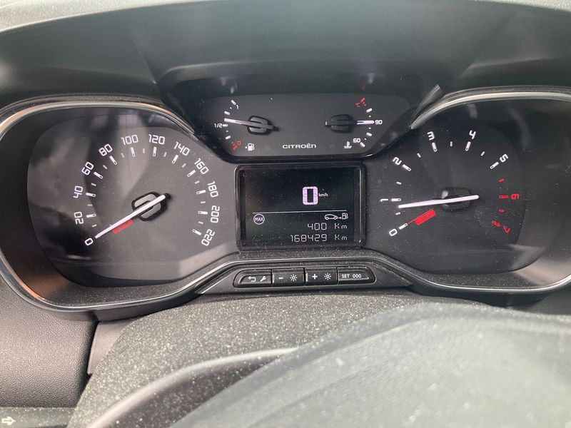Citroen C3 Aircross 1.2 PureTech Shine Business — zdjęcie 13