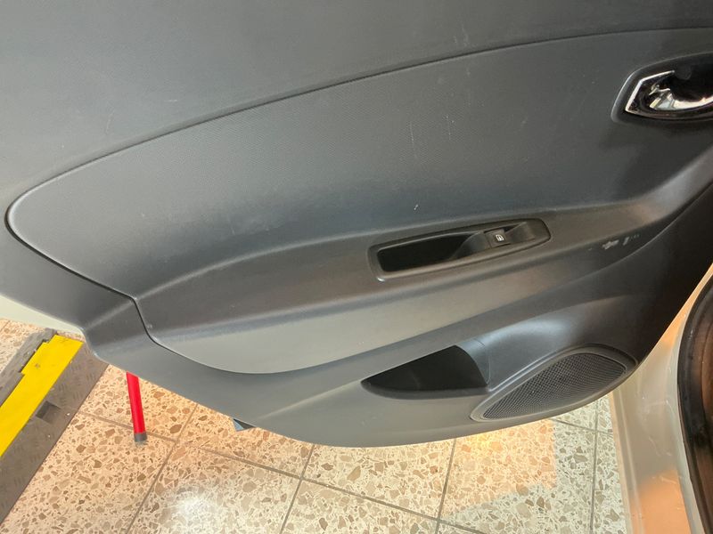 Renault Captur 1.5 dCi Energy Dynamique 2015 – снимка 24
