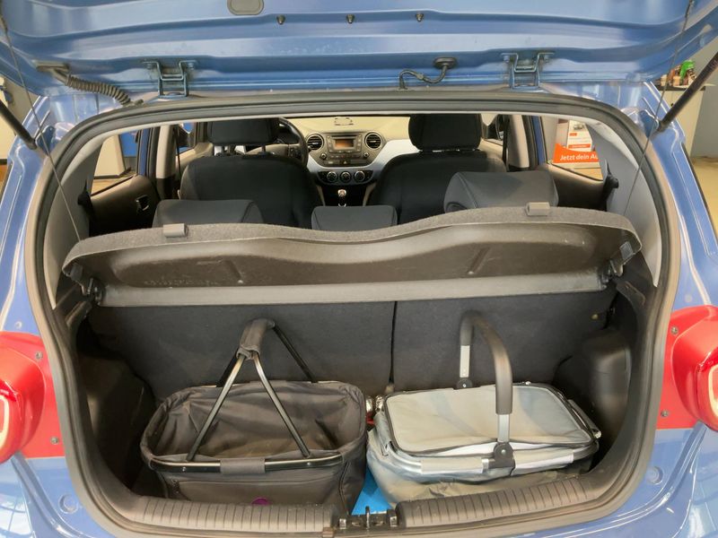 Hyundai i10 1.0 Trend blue — zdjęcie 10