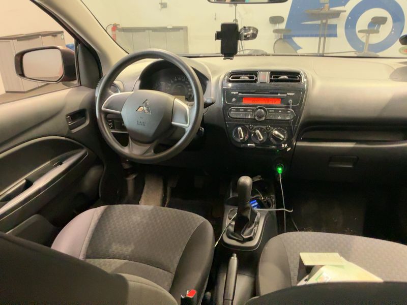 Mitsubishi Space Star 1.0 Diamant Edition — zdjęcie 12