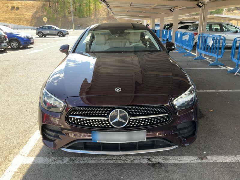 Mercedes-Benz E-Klasse E 220 d AMG Line — zdjęcie 9