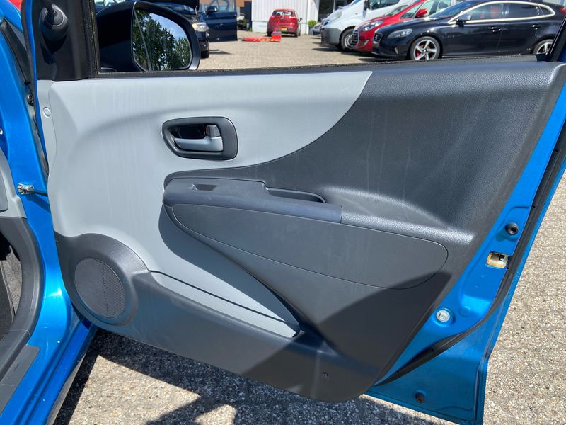 Suzuki Alto 1.0 Basis — zdjęcie 17
