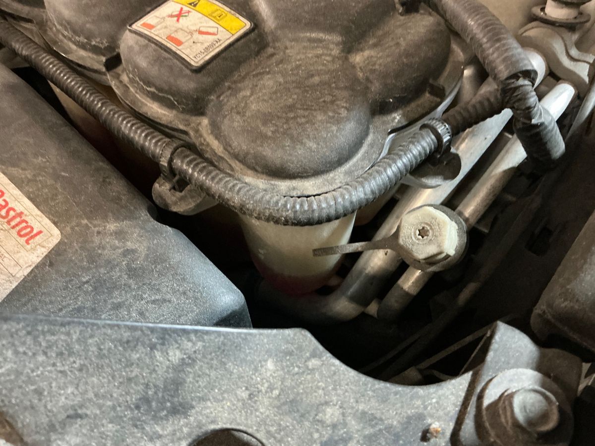 Land Rover 2019 — photo 25