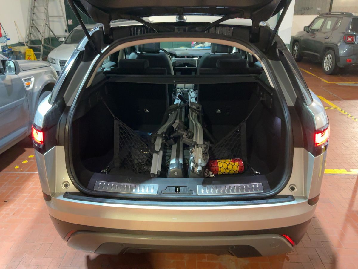 Land Rover 2019 — photo 16