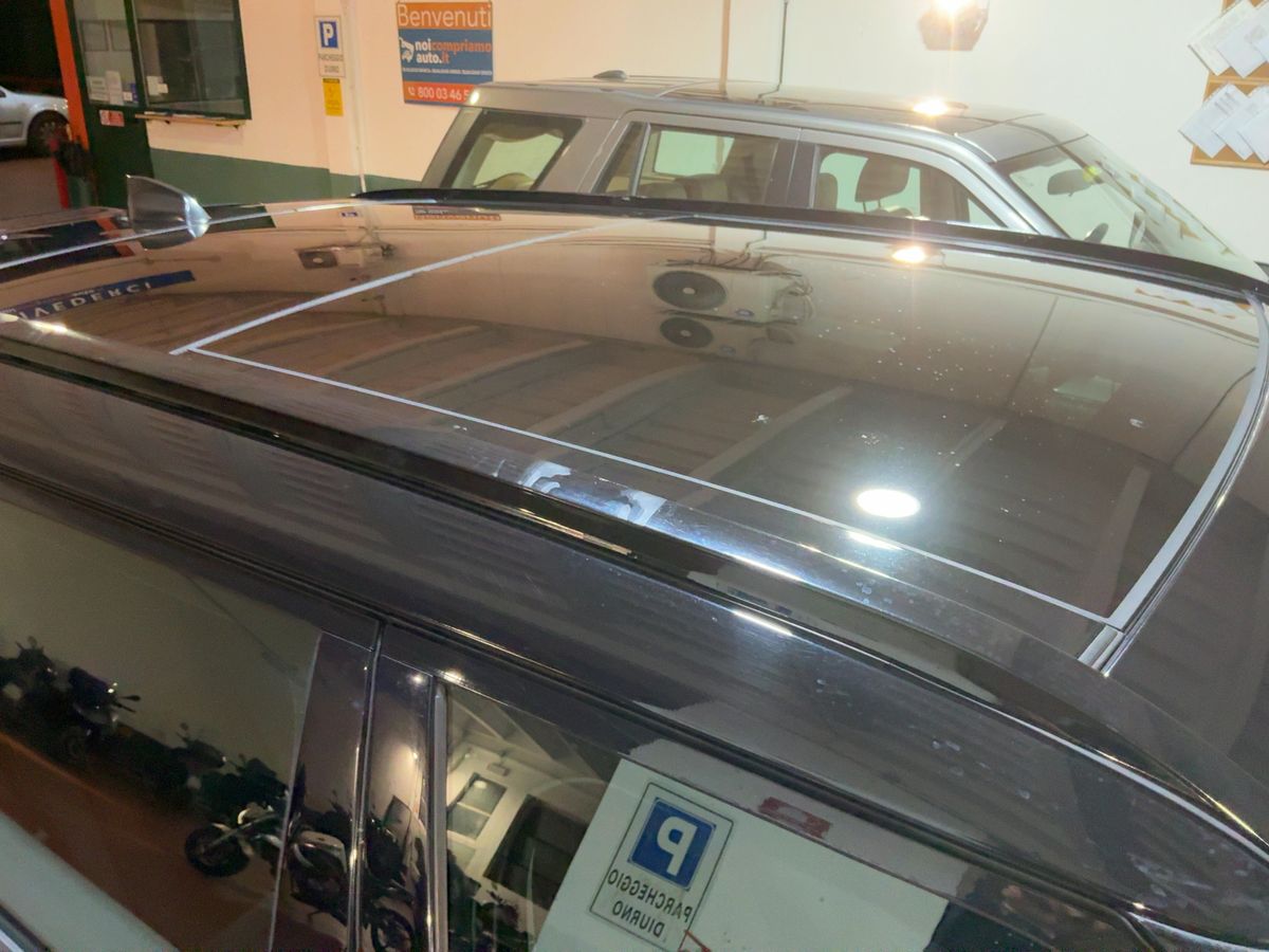 Land Rover 2019 — photo 14