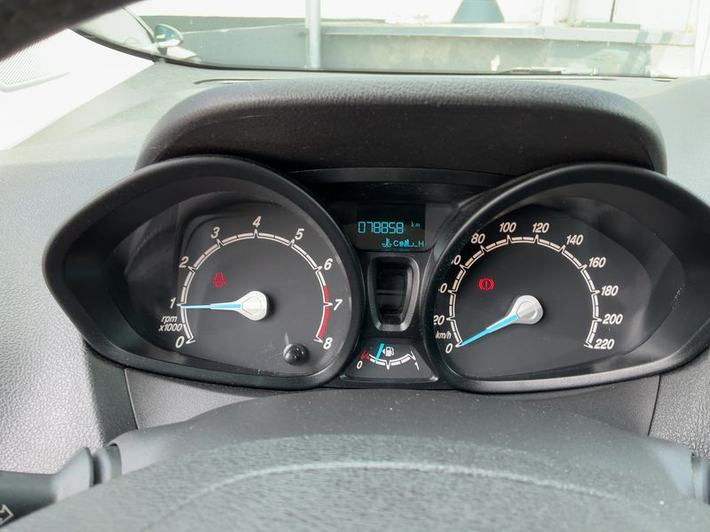 Ford Tourneo 1.0 EcoBoost Trend — zdjęcie 13