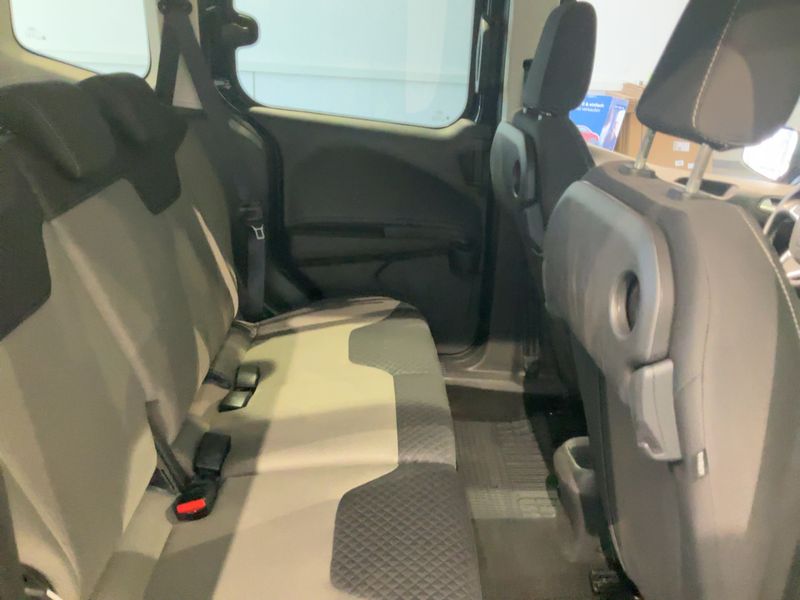 Ford Tourneo 1.0 EcoBoost Trend — zdjęcie 14